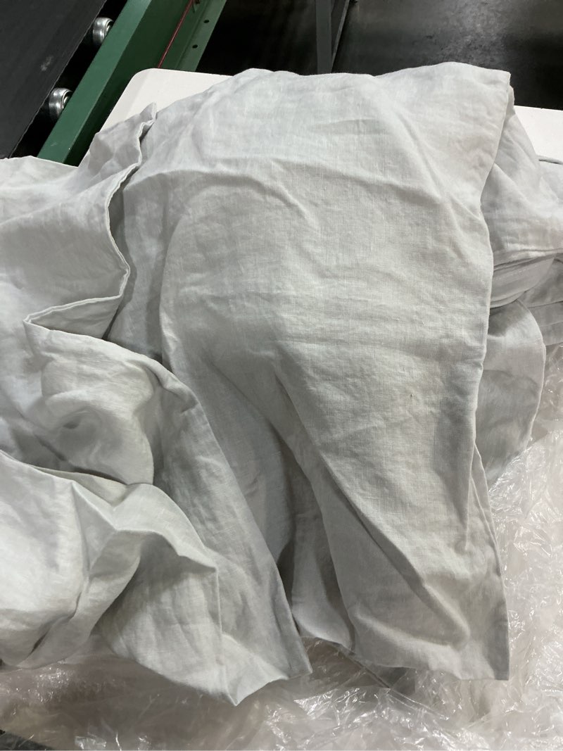Condition photo showing Good Condition for quince, european linen duvet cover ,3 pcs full queen