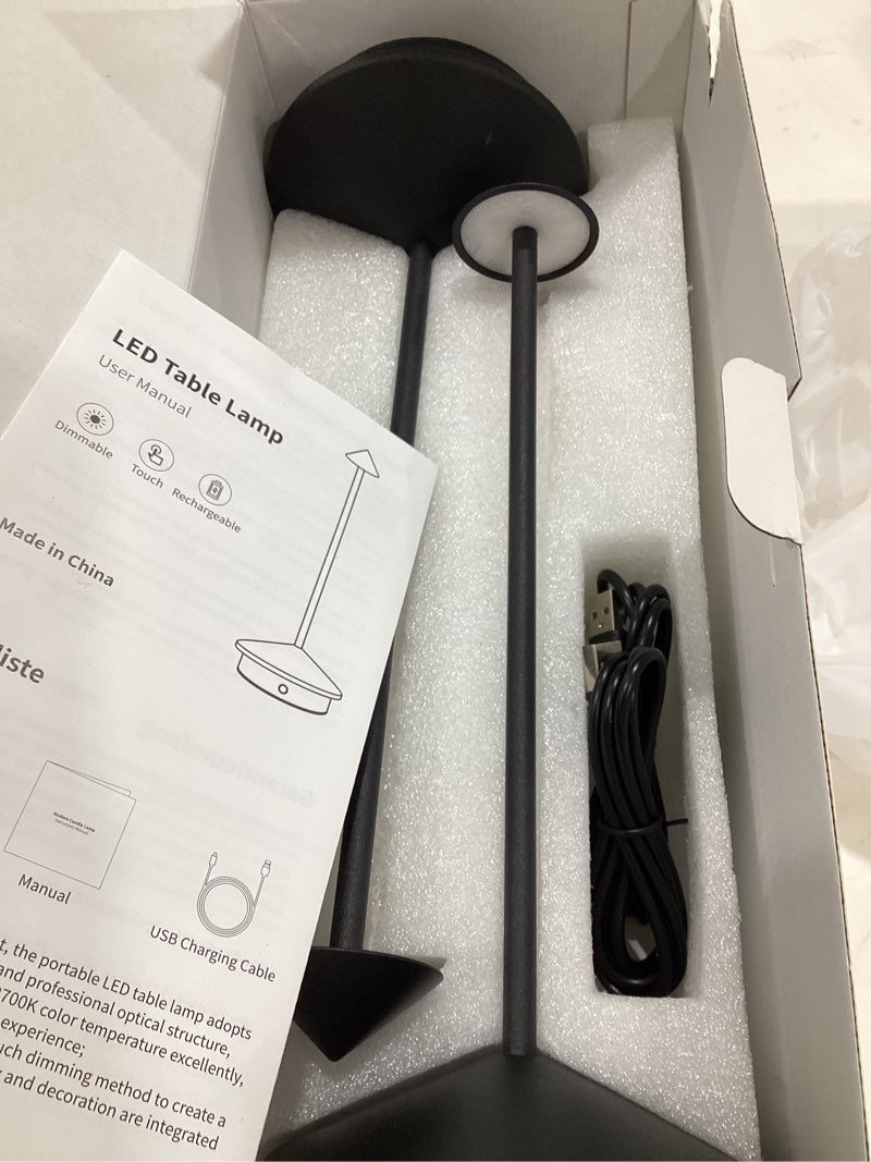 Condition photo showing Good Condition for Modern Cordless Table Lamp Set of 2, Portable LED Desk Lamps, 5000mAh Rechargeable Battery Operated Lighting for Bedroom Dining Room Restaurant Coffee Shop Camping Night Light (Black) Black (2 Pack)