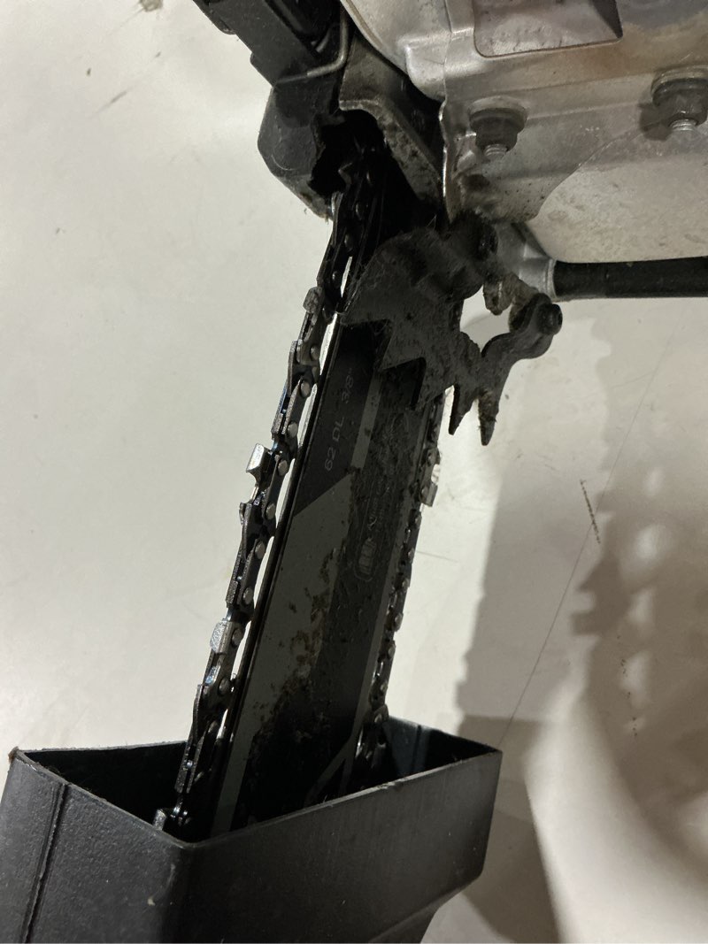 Condition photo showing Good Condition for craftsman 18-in gas chainsaw