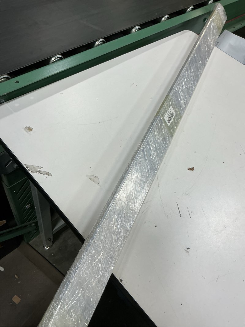 Condition photo showing Good Condition for xadnitu 2 pack 2" x 2" x 1/4" aluminum angle 6061, angled aluminum extrusion for diy, home improvement and construction, 48" length 2" x 2" x 1/4" x 48" 2