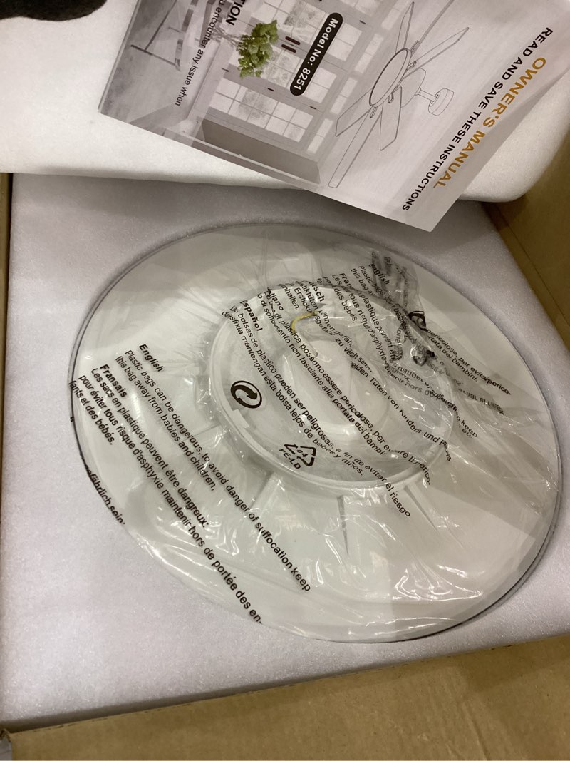 Ceiling Fan with Light,52“ Ceiling Fans with Light and Remote/APP for Bedroom with DC Motor, 6-Blade