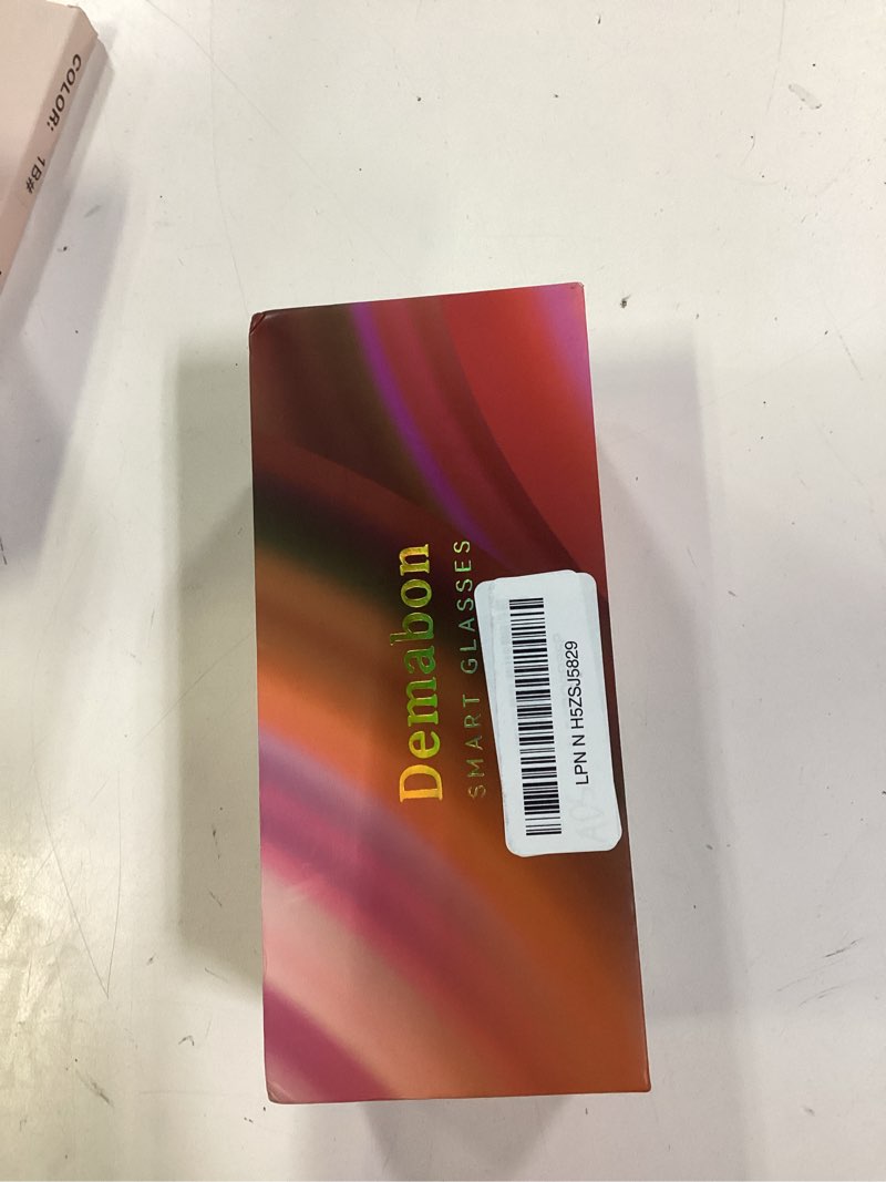 Condition photo showing New/Like New for upgraded ai smart glasses with camera, 800w anti-shake camera glasses, real-time translation, ai object recognition, voice assistant, blue light glasses suitable for business, travel and outdoor use anti blue light lenses/black