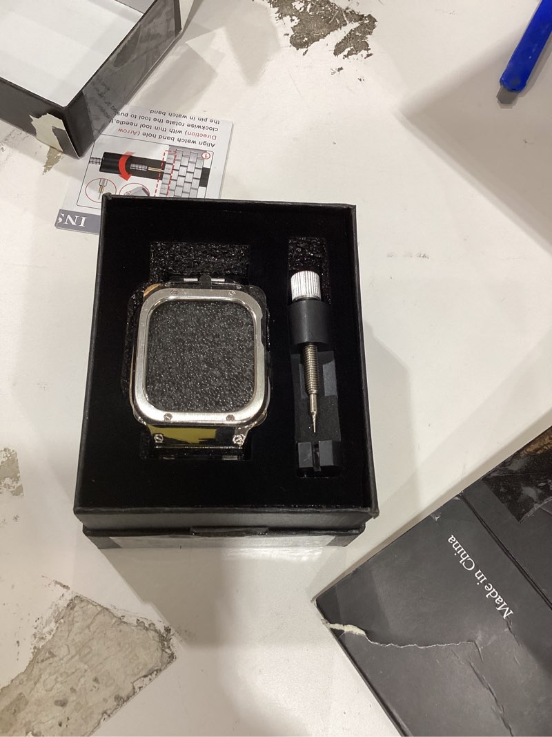 Condition photo showing Good Condition for SUPLINK Stainless Steel Case Bands Compatible with Apple Watch Series 10 46mm Band for Men, Rugged Protective Metal Case Adjustable Strap for iWatch Apple Watch Series 10 Band, Silver