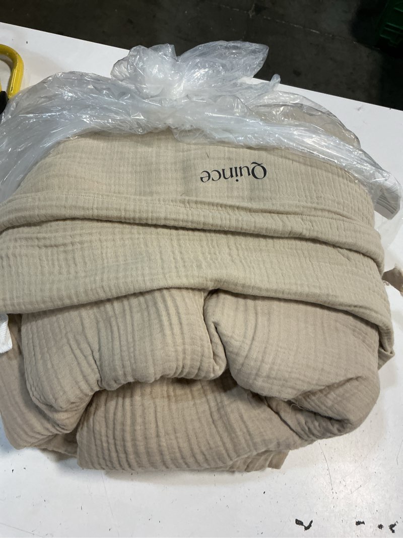 Condition photo showing As Is for quince organic airy gauze duvet cover, full/queen, dune