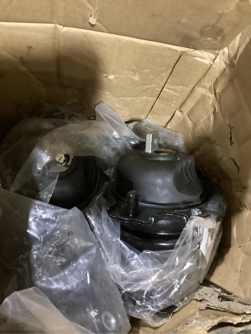 Condition photo showing Good Condition for engine motor mount compatible with 2011-2016 odyssey 3.5l touring elite replacement for a4587 a65057 a4575el a65017el set of 4