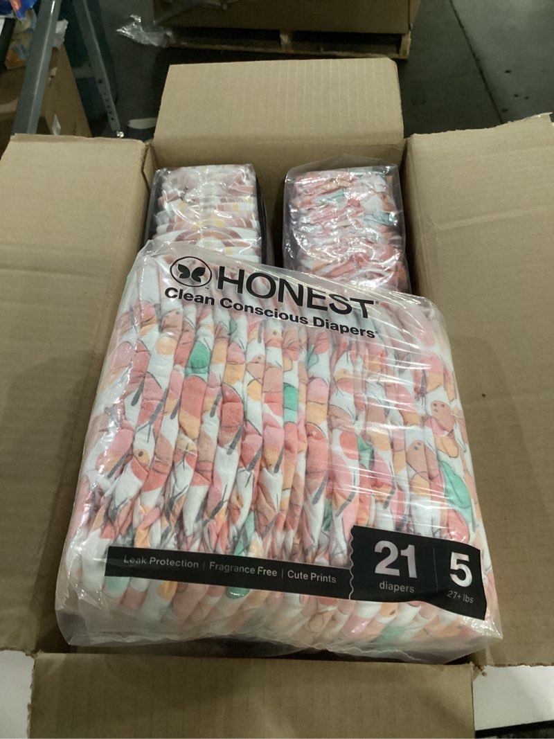 Condition photo showing New/Like New for the honest company comfort dry disposable diapers for sensitive skin, hypoallergenic, wingin' it + catching rainbows, super club box size 5 (27 lbs) 84 count size 5 (84 count) wingin' it + catching rainbows