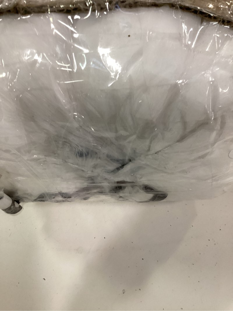 Condition photo showing Good Condition for TEXARTIST Premium 2100 Series Queen Comforter All Season Breathable White Comforter Soft 4D Spiral Fiber Quilted Down Alternative Duvet Insert with Corner Tabs Luxury Hotel Style (88"x88") Queen Comforter White Comforter