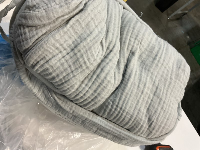 Condition photo showing As Is for quince organic cotton gauze duvet cover, king/cal king, mist