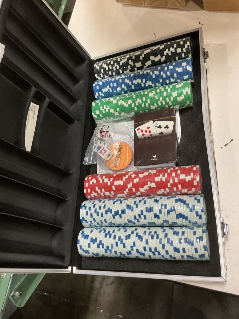 Condition photo showing Good Condition for spin master games, cardinal classics, 300-piece poker set with aluminum carrying case & professional weight chips & poker dice, for ages 8+