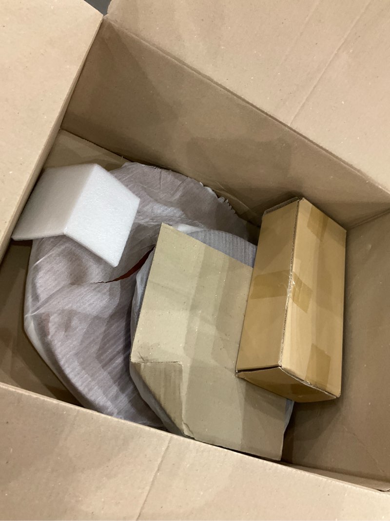 Condition photo showing New/Like New for Palm beach spindle table