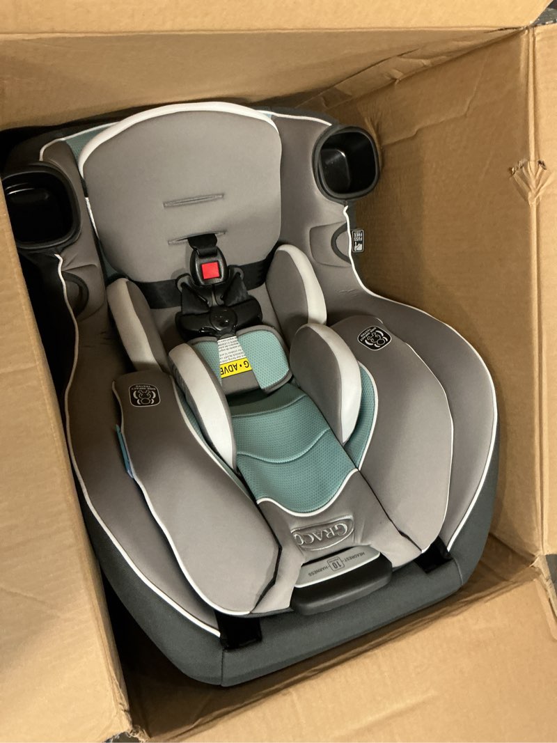 Condition photo showing Good Condition for Graco Extend2Fit Convertible Baby Car Seat, Rear and Forward Facing, Adjustable Extension Panel for Extra Legroom, Spire 2-in-1 Spire 2.0