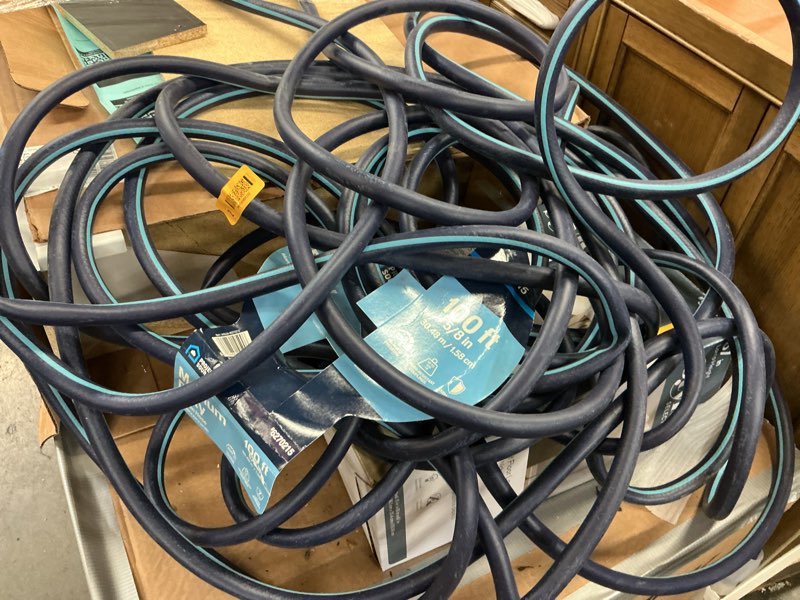 Condition photo showing As Is for project source 5/8-in x 100-ft medium -duty vinyl blue hose