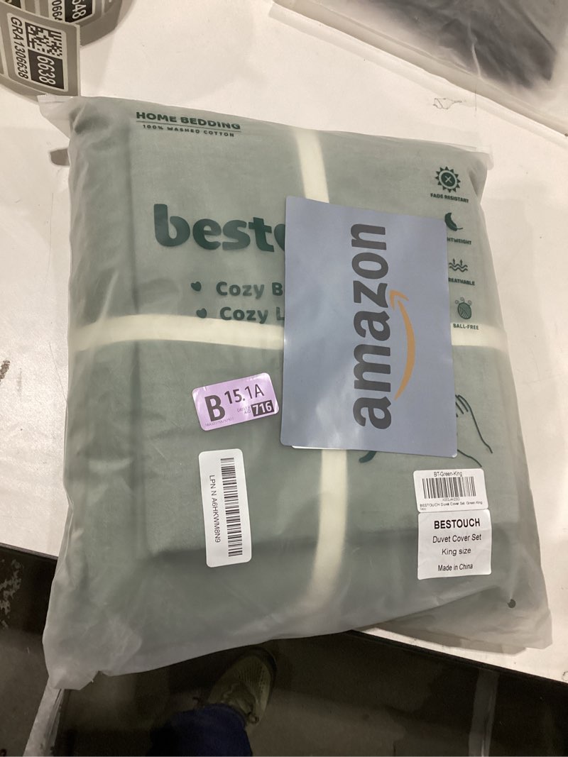 Condition photo showing New/Like New for BESTOUCH Duvet Cover Set 100% Washed Cotton Linen Feel Super Soft Comfortable Chic Lightweight 3 PCs Home Bedding Set Solid Green King Green (No Comforter) King (104" x 90")