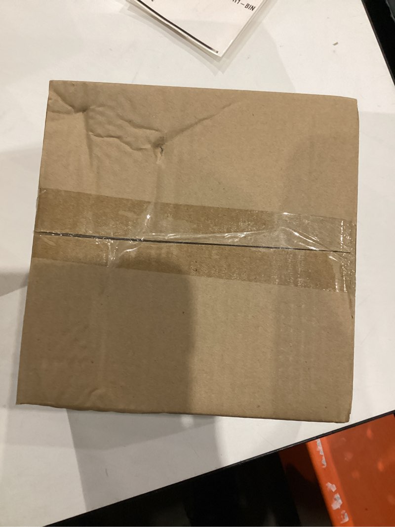 Condition photo showing New/Like New for 6FT Real Touch Norfolk Pine Green Artificial Christmas Garland Faux Greenery Garland for Holiday Fireplace Mantle Window Indoor Outdoor Decor, Winter Christmas Decorations, 1 Pcs