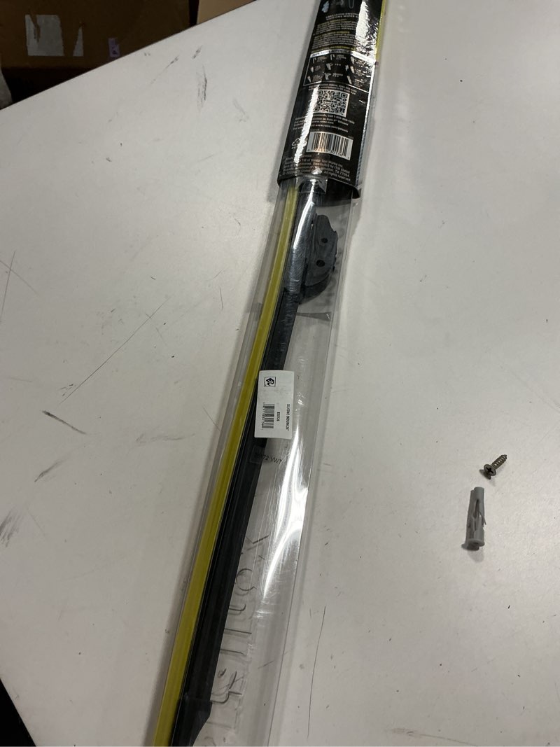 Condition photo showing Good Condition for rain-x 830126 silicone endura wiper blades, 26 inch windshield wipers (pack of 1), automotive replacement windshield wiper blades with two times longer-lasting resilient silicone rubber squeegee 26" endura