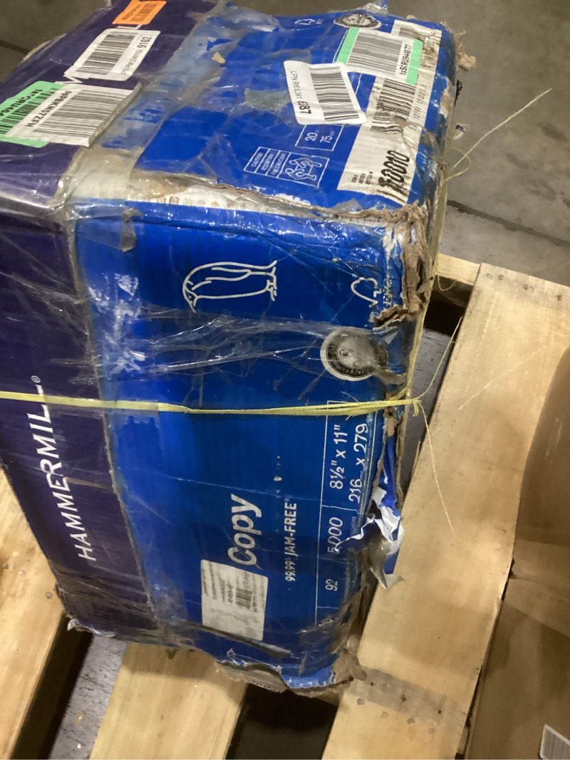 Condition photo showing As Is for Hammermill Printer Paper, 20 lb Copy Paper, 8.5 x 11 - 10 Ream (5,000 Sheets) - 92 Bright, Made in the USA