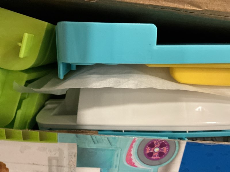 Condition photo showing Good Condition for Play-Doh Kitchen Creations Ultimate Ice Cream Truck Toy Playset, Food Truck Toys for Kids, 27 Accessories, 12 Cans, Preschool Toys for 3 Year Old Girls & Boys and Up, Non-Toxic