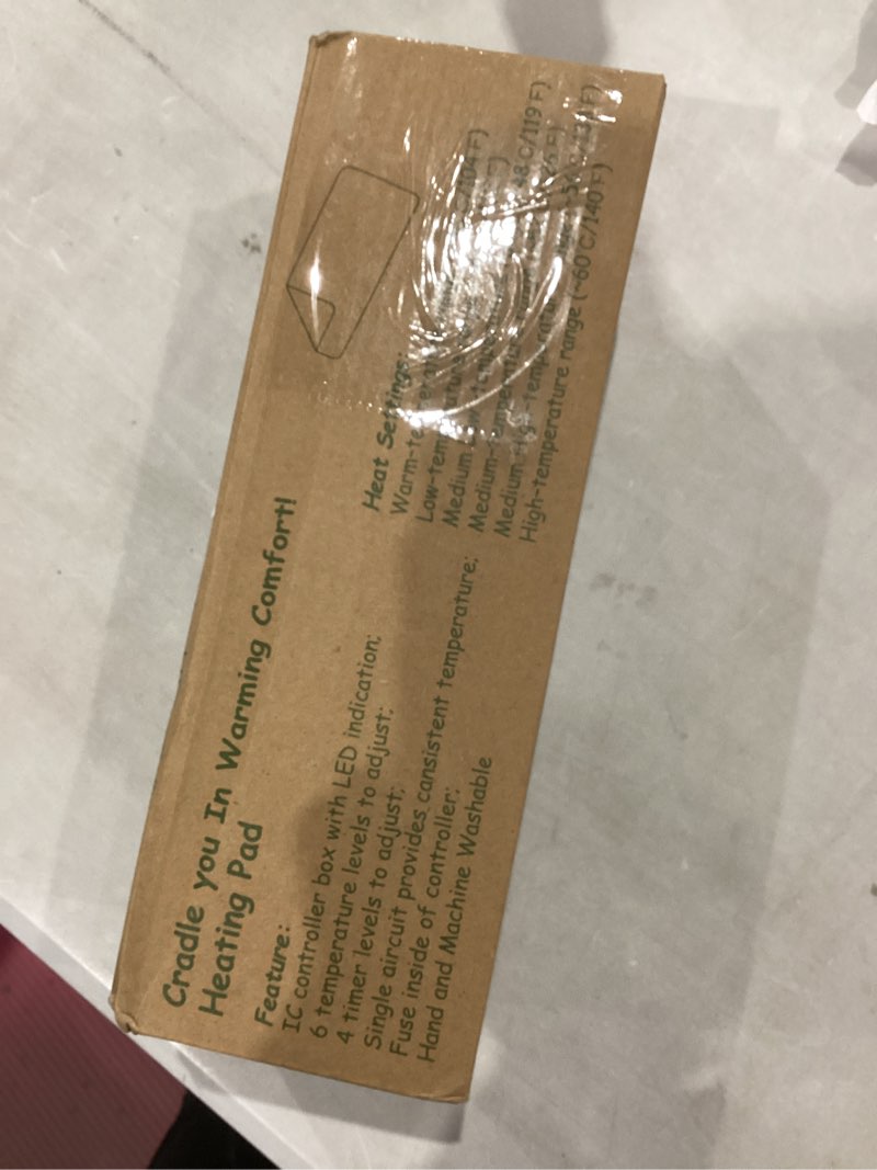 Condition photo showing Good Condition for Deepsoon Heating Pad,Electric Heating Pads for Back,Neck,Abdomen,Moist Heating Pad for Shoulder,Knee,Arms,Legs,Dry/Moist Heat & Auto Shut Off,Christmas Gifts for Men and Women,Light Gray,24x12 Inch Light Gray 24x12 Inch