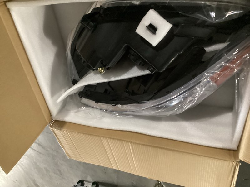 Condition photo showing Good Condition for driver side and passenger side headlights assembly halogen replacement for sonata 2011-2014 housing chrome lamp lh rh 2pcs