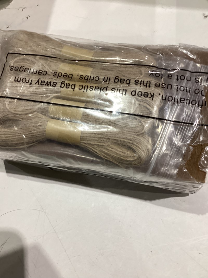 Condition photo showing Good Condition for gersoniel 500 pcs kraft paper gift tags with string 4.7" x 2.4" cardboard price tag name tag vintage