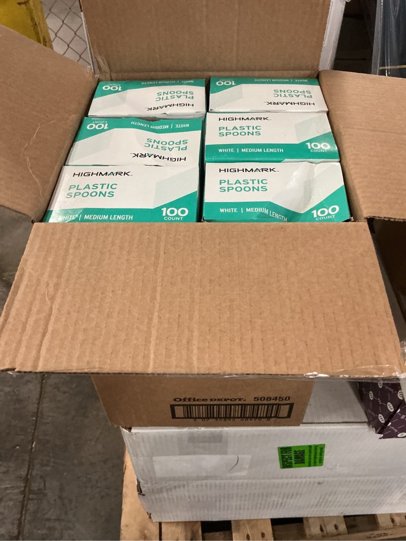 Condition photo showing New/Like New for highmark medium-length polystyrene spoons, pack of 100, 11594