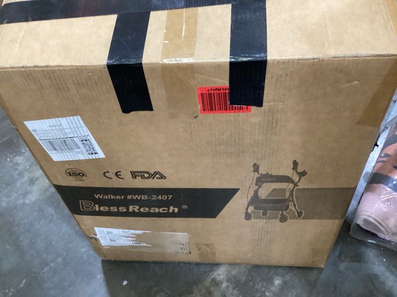 Condition photo showing Good Condition for walker