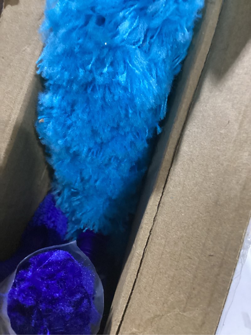 Condition photo showing Good Condition for Dusters for Cleaning, Duster with Extension Pole 7 in 1 Kit, Ceiling Fan Cleaner Duster Cobweb Duster, Long Dusters for High Ceilings, Microfiber Dusters for Ceiling Fan, Blinds and Furniture