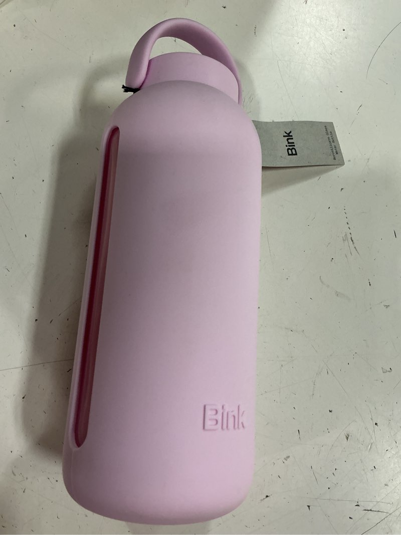 Condition photo showing New/Like New for bink 36 oz. big bottle with flip cap