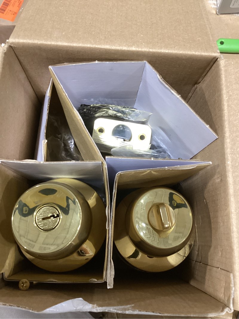 Condition photo showing Good Condition for defiant brandywine polished brass single cylinder keyed entry project pack