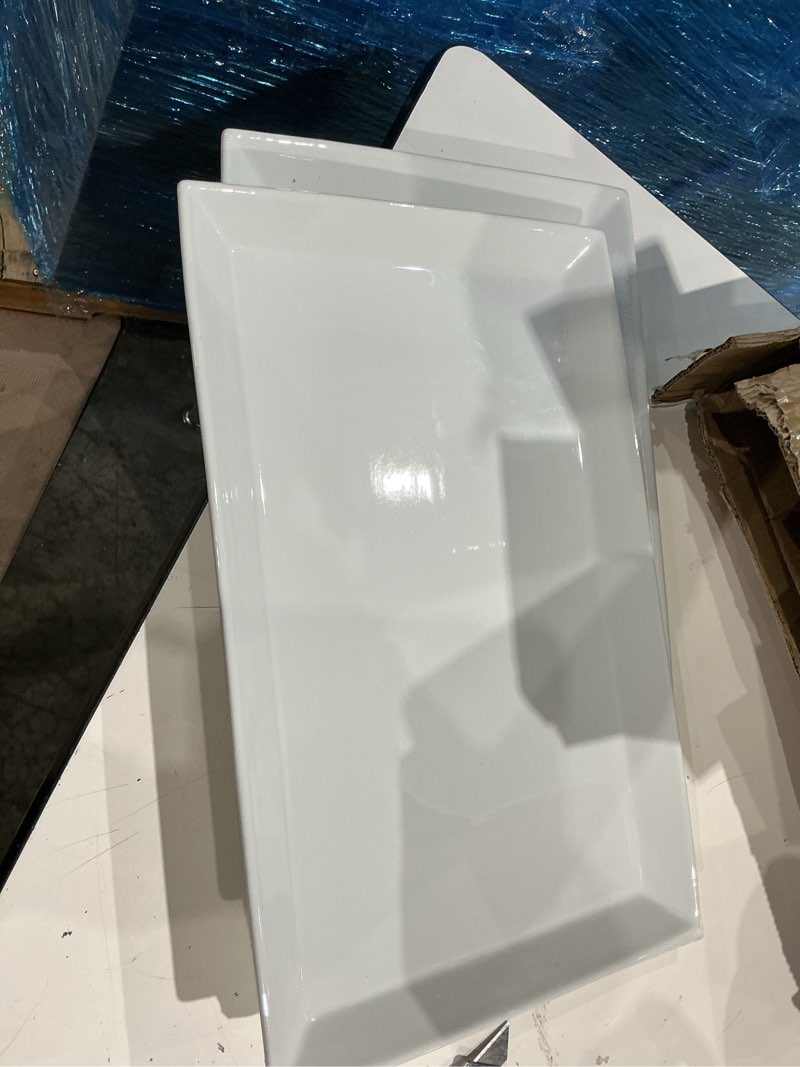 Condition photo showing Good Condition for miecoo large serving platter set of 2, 18.5" x 11.5"