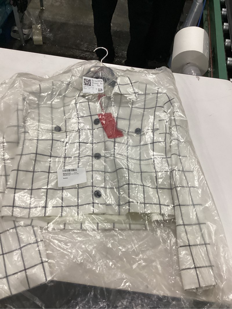 Condition photo showing Good Condition for hugo women's big check patch pocket jacket 6 white/black check