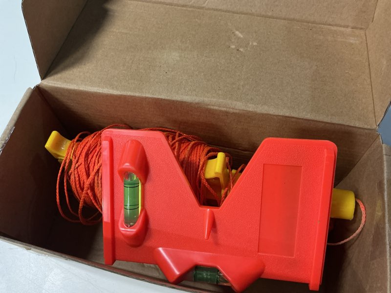 Condition photo showing Good Condition for #18 braided mason line string,580ft nylon twine with handle,construction string,professional string line level tool kit with post level & 6 line levels & storage bag(fluorescent orange)