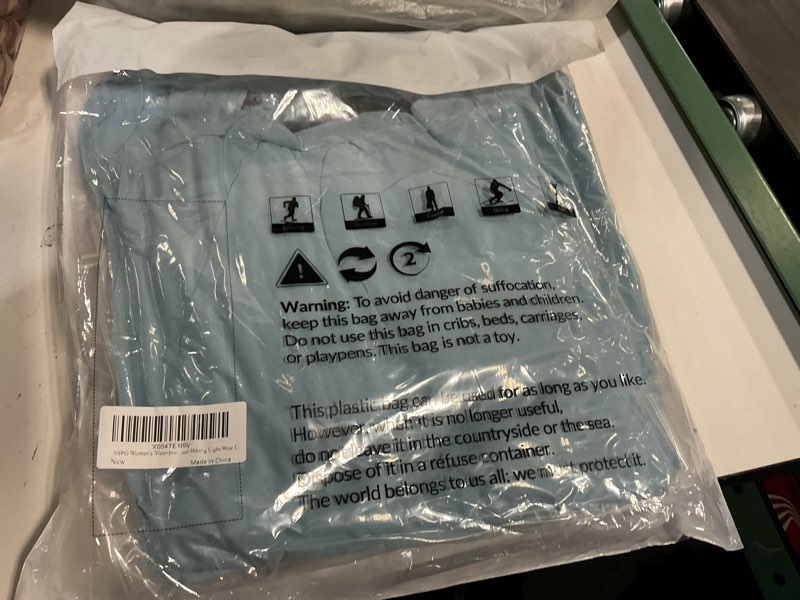 Condition photo showing New/Like New for aspo women's ski jacket waterproof winter jacket insulated warm fleece lined windproof snow coats with hood snowboarding light blue-upgraded small