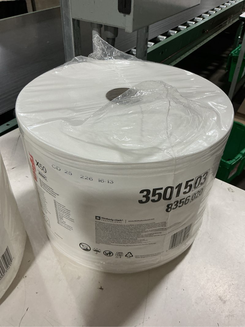Condition photo showing Good Condition for wypall x50 disposable cloths (35015)  jumbo roll  9.8 x 13.4  white  1 100 sheets per roll