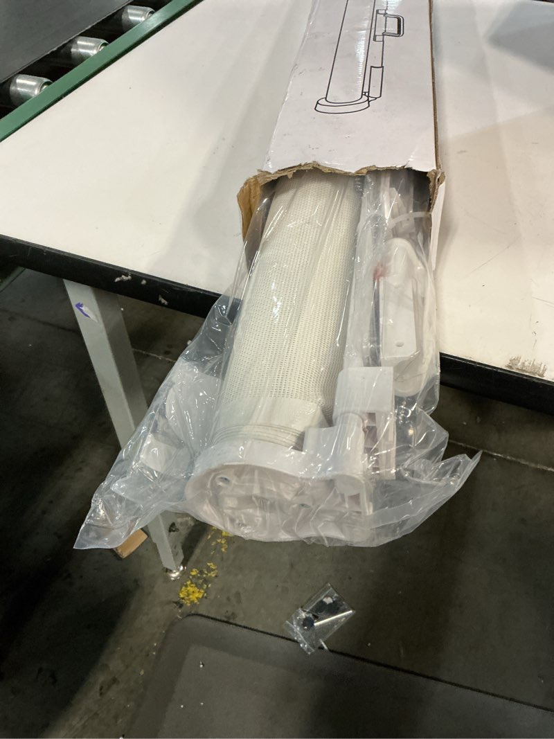 Condition photo showing Good Condition for Reinforced 42" Tall X 80" Wide Retractable Baby Gate for Doorway 3.5ft Extra Tall Cat Gate for Stairs Indoor Retractable Baby Gates Extra Wide with Reinforced Bar Mesh Gates for Kids or Pets, White White 42" Tall x 80" Wide? With Reinforced Bar ?