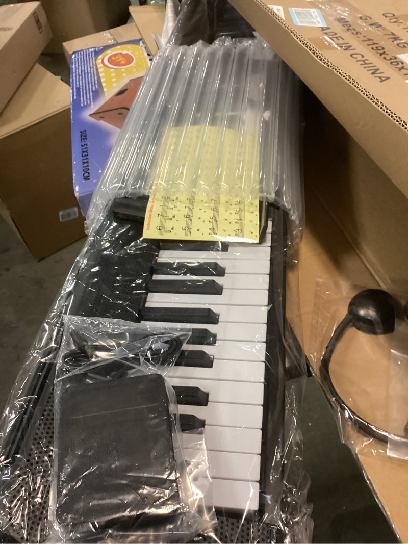 Condition photo showing Good Condition for 88 Key Piano Keyboard, Semi Weighted Electronic Digital Piano with Music Stand, Power Supply, Sustain Pedal, Bluetooth, Stand, MIDI, for Beginner Professional at Home, Stage Black
