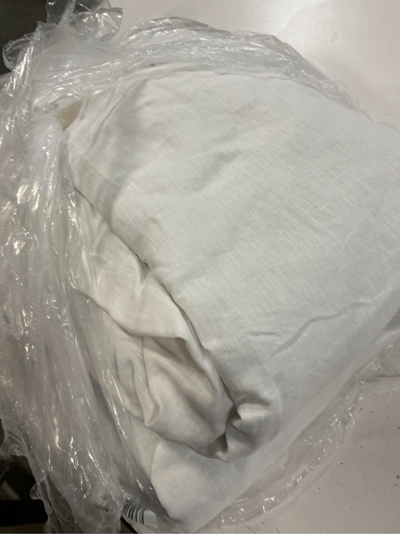 Condition photo showing Good Condition for european linen room darkening curtain, 96x108, white
