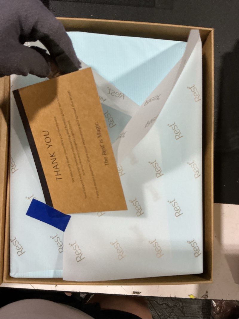 Condition photo showing New/Like New for rest® evercool®+ top sheet, full/queen size, light blue, 93"x108" (1 flat sheet only) light blue full/queen (1 flat sheet only)