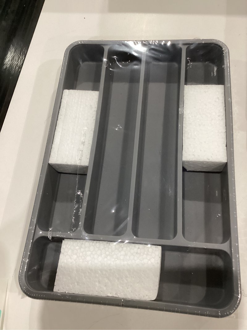 Condition photo showing Good Condition for Kitsure Cutlery Drawer Organiser for Kitchen - Adjustable Cutlery Tray for Effortless Utensil Sorting, Versatile Kitchen Storage & Organisation Solution, 12.13" x 1.54" x 8.07"~13.90", Grey Medium Grey