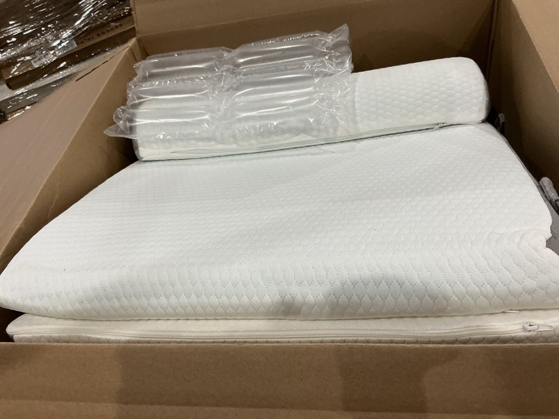 Condition photo showing Good Condition for bedluxe wedge pillow headboard, 3pcs orthopedic bed wedge pillows set for after surgery, adjustable pillow wedge for acid reflux&back pain relief, sleeping, back pillow for bed sitting up, white/grey
