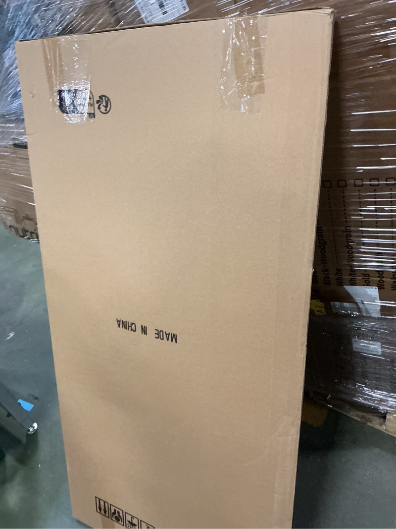 Condition photo showing New/Like New for hyidecorart Abstract Wall Art... osters Artwork Large Home de