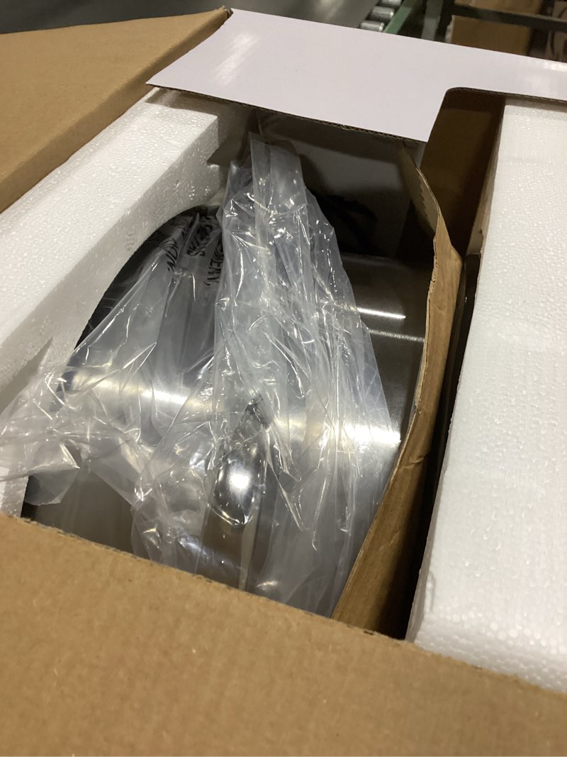 Condition photo showing Good Condition for Kenmore 7 Quart Slow Cooker Programmable Kitchen Appliance Dipper Sauce-Warmer Stainless Steel Digital Display One-Touch Controls Braise Simmer Sous Vide Stew Soup Chili Curry Black and Silver