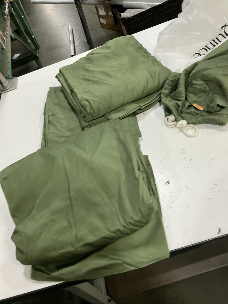 Condition photo showing Good Condition for quince classic organic percale fitted sheet set 4 pieces in sage - king olive 