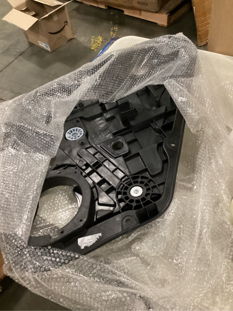 Condition photo showing Good Condition for gxarts rear right side power window regulator panel 83481d9000 compatible with kia sportage sport 2017 2018 2019 2020 2.0l 2.4l
