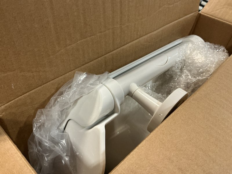 Condition photo showing Good Condition for kohler 25875-0 hyten 3" height, elevated soft close elongated toilet seat, contoured seat with grip-tight bumpers, quick-attach hardware, no slam toilet seat, white white elongated