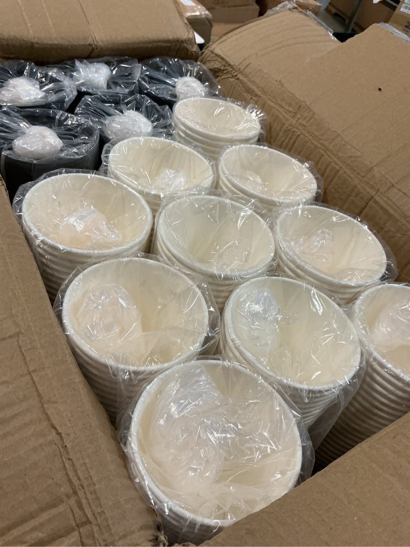 Condition photo showing Good Condition for vplus 500 pack 12 oz paper coffee cups, disposable 12 oz coffee cups with lids, cold/hot drinking, for home, traveling, stores, office, and events white 12 ounce