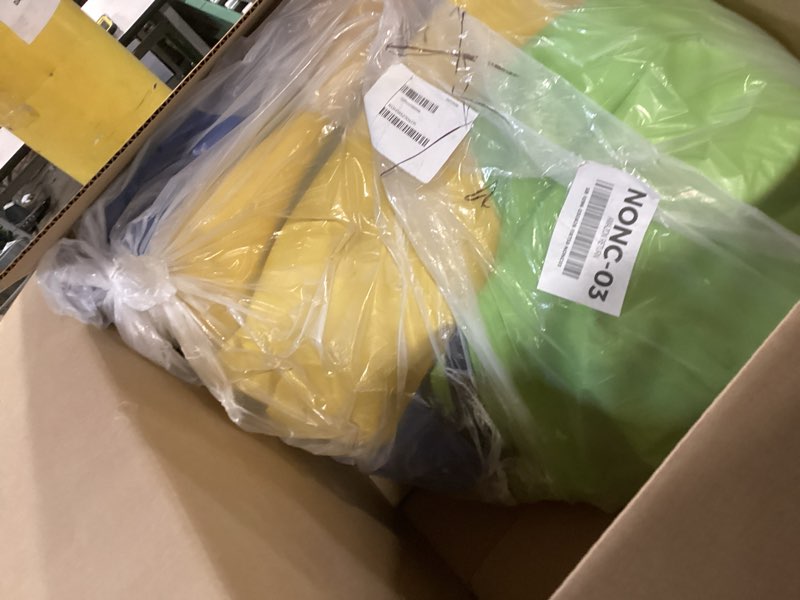 Condition photo showing Good Condition for champion sports ul60set ultra-lite cage ball,60",cover/bladder