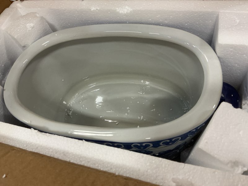 Condition photo showing Good Condition for Blue and White Ceramic Planter Pot – Vintage Floral Oval Cachepot Vase for Indoor Plants, Flowers & Succulents – Glazed Chinese Porcelain Style Decorative Bowl –10.6" Size – No Drainage