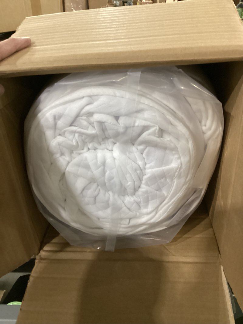 Condition photo showing New/Like New for sinweek 3 inch gel memory foam mattress topper full xl size, ventilated high density pad for back pain, bed topper with removable soft cover, certipur-us certified full xl 3 inch (white cover)