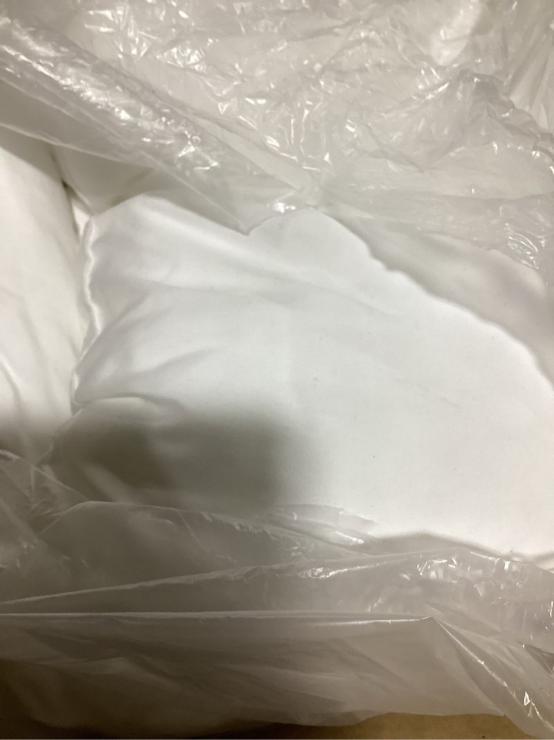 Condition photo showing Good Condition for bedsure pillows queen size set of 2 - soft bed pillows for sleeping 2 pack, fluffy and supportive, hotel quality, original down alternative filling for side, back sleepers soft-2pk queen